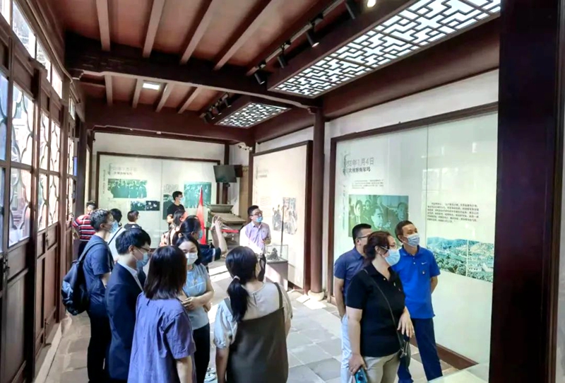 華都股份第二黨支部、浙經(jīng)所黨支部聯(lián)合開(kāi)展黨建共建活動(dòng)